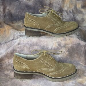 White Mountain Arlow Oxford Heels Suede Leather Lace Up Closure Chestnut 9.5